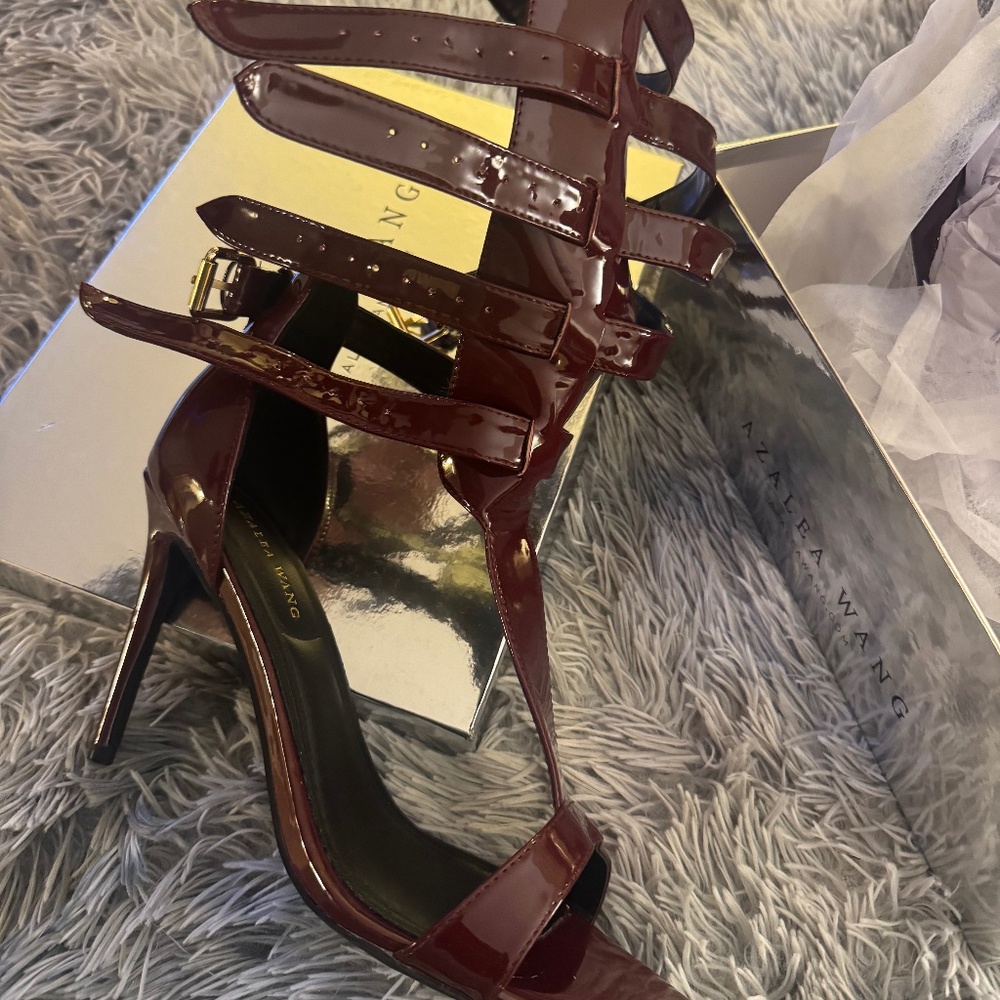 AZALEA WANG CHERELL BURGUNDY SANDAL - 11